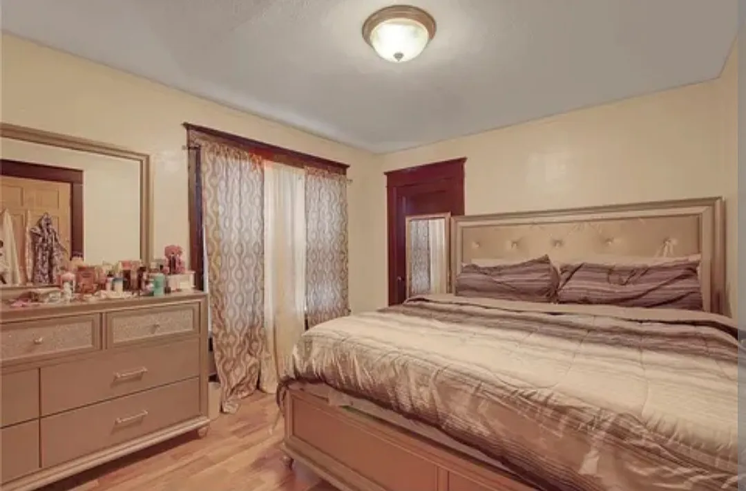 2 bed, 875 sqft, $1,250 — Photo 2