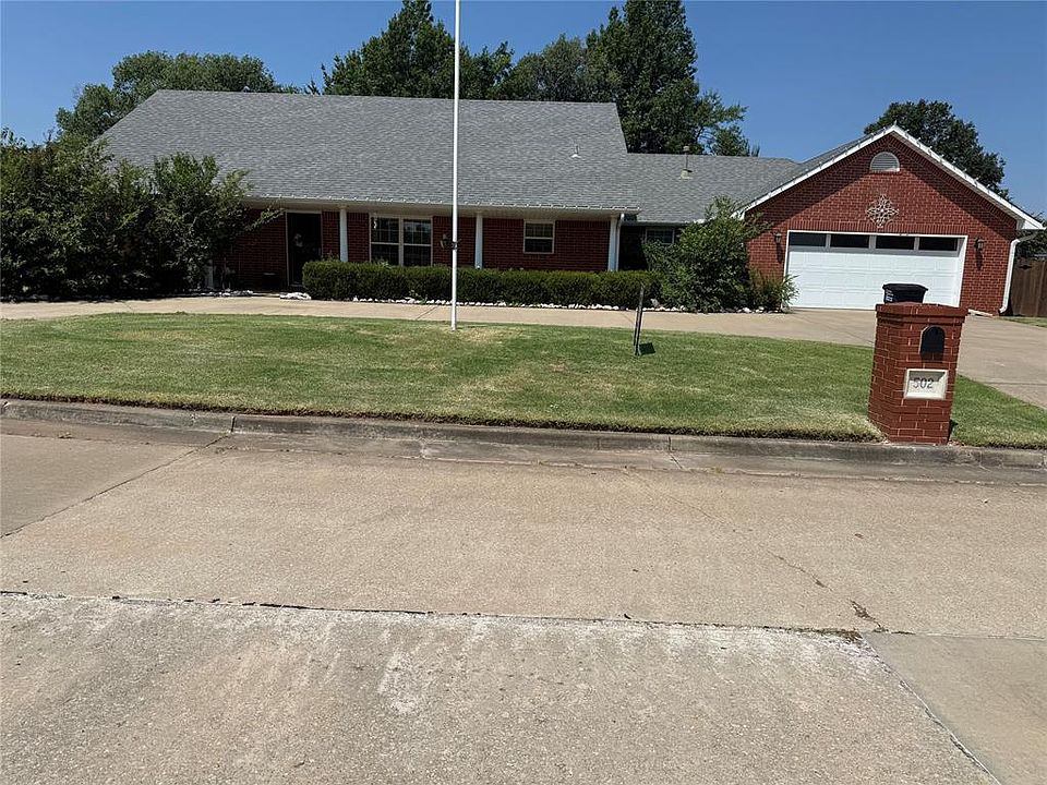 1st image of 502 Pool Ln