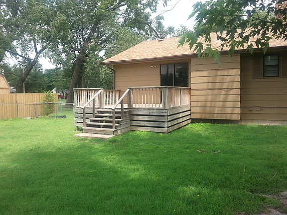 Backyrd View 2_06302014