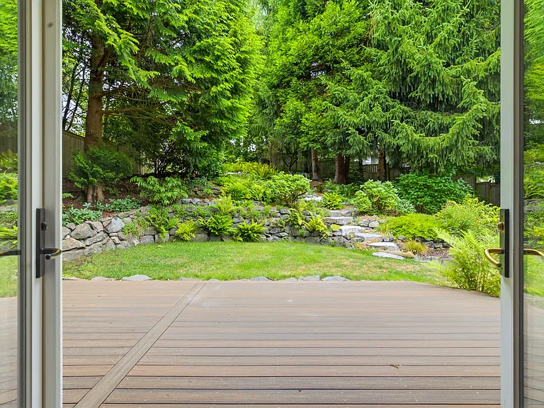 16290 SE 48th Dr — Photo 3