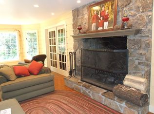 145 Oaktree Rd, Seymour, IL 61875