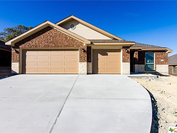 3rd image of 4203 Brookside Dr