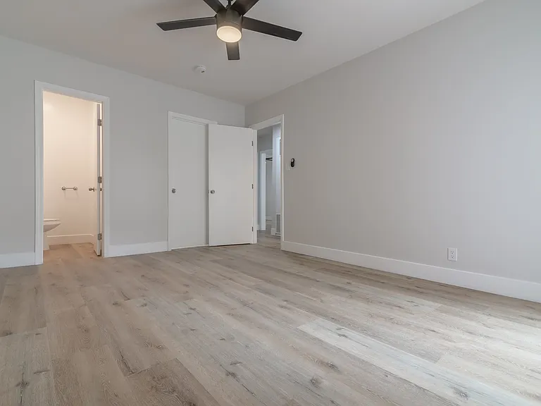 3940 Nicolet Ave #14 — Photo 15