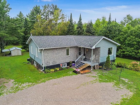 3rd image of 1297 Hunter Creek Rd