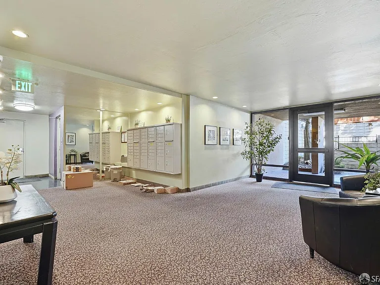407 Orange St #206 — Photo 14