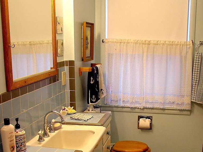 Hall Bath