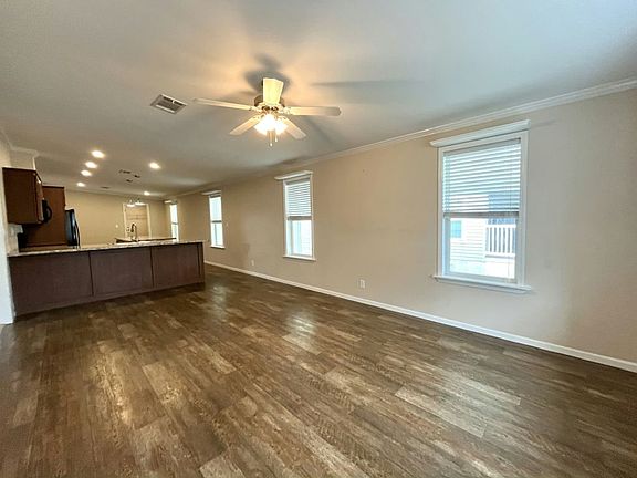 5th image of 429 Bimini Cay Cir