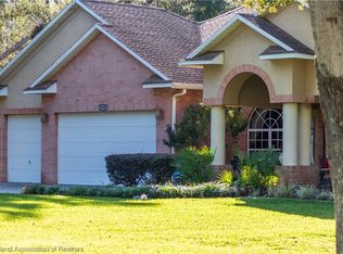 3175 Oaks Bnd, Bowling Green, FL 33834