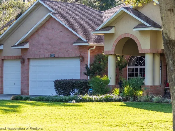 3175 Oaks Bnd, Bowling Green, FL 33834