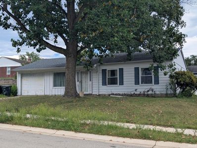 1523 Southlea Dr, South Bend, IN, 46628