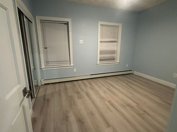 194 Mount Vernon St Floor 1