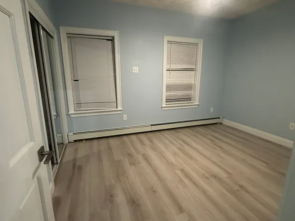 194 Mount Vernon St Floor 1, Malden, MA 02148