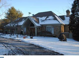 10 Brendle Ln, Wilmington, DE 19807