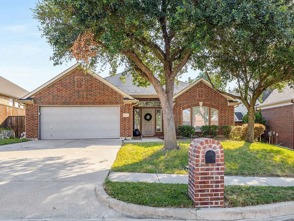 1st image of 5144 Balmoral Ct