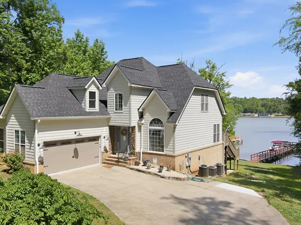 218 Pump House Rd, Greenwood, SC 29649