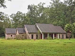 1464 Burma Rd, Thibodaux, LA 70301