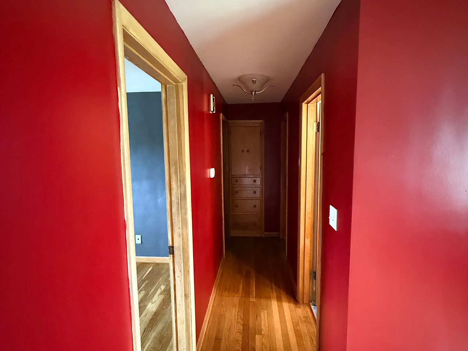 3 bed, 1188 sqft, $2,100 — Photo 4