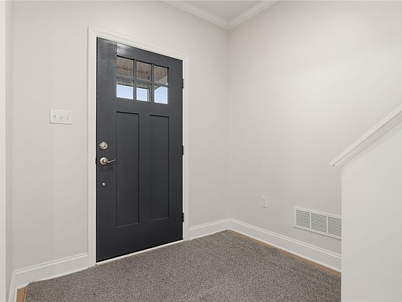 3rd image of 25 Ruth St