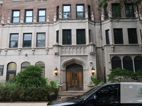 534 W Stratford Pl, Chicago, IL