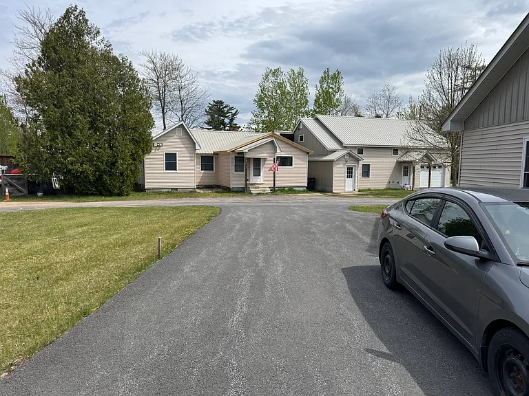 110 Irish Settlement Rd #A — Photo 1