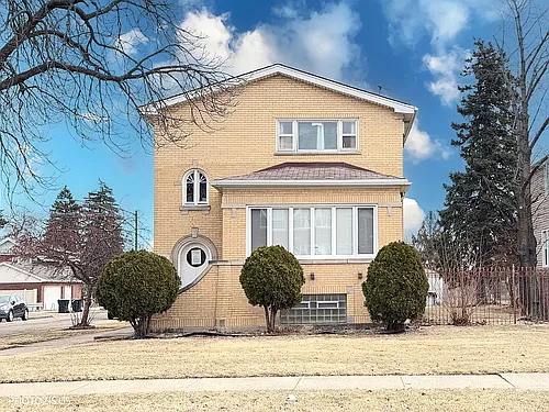 2457 N Nordica Ave #2 Photo 1