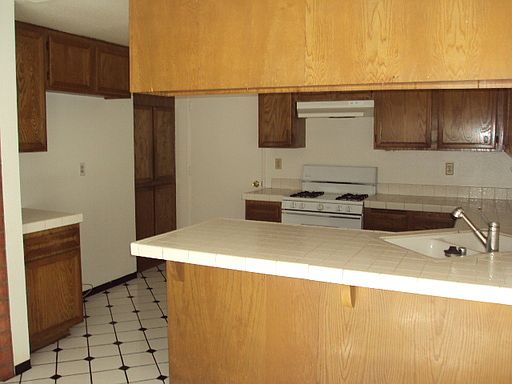 5th image of 4335 Del Sol Ct
