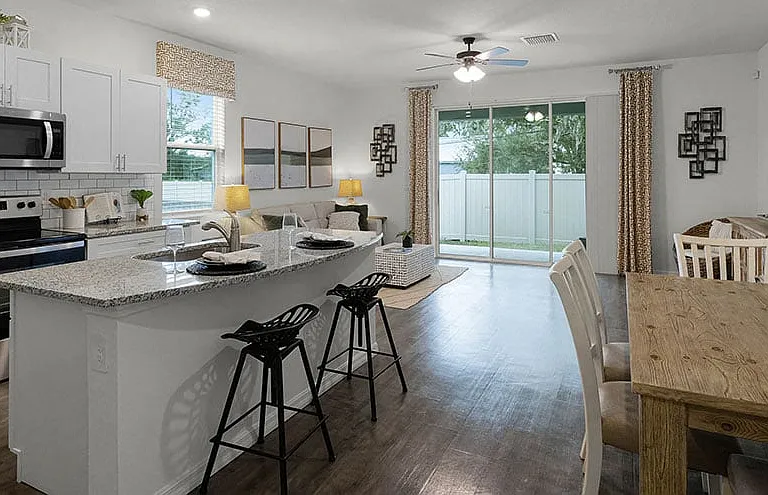 Copper Creek North Townhomes — Photo 8