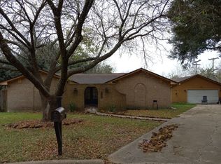 907 Chetwood Cir, League City, TX 77573