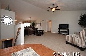 2nd image of 916 Indian Prairie Dr