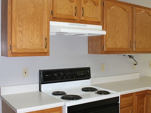 5th image of 2901 Bowfield Way