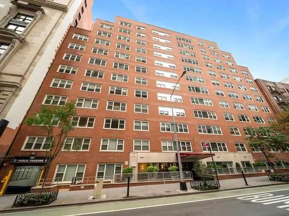 40 Clinton Street image 8 of 11