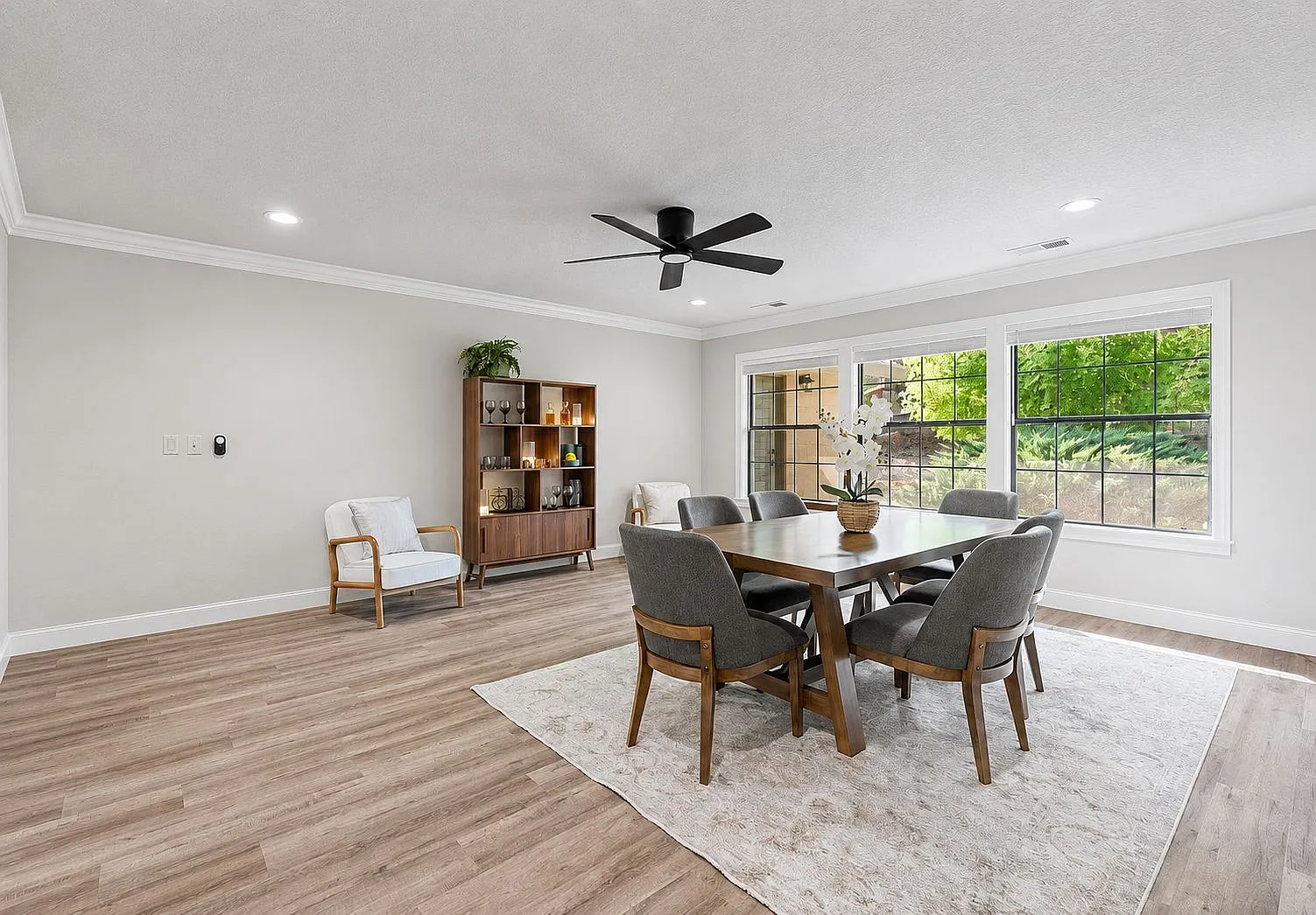 3401 Riverdale Way — Photo 4