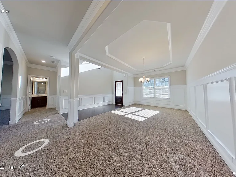 1470 Fort Dr — Photo 35