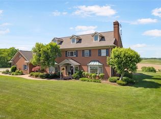 3137 Penrod Rd NW, Sugarcreek, OH 44681