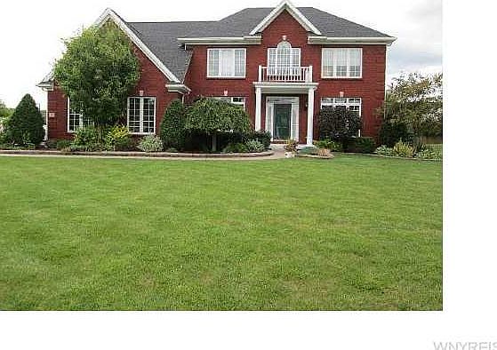 1st image of 105 Norwood Ln
