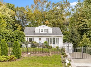 20 Tappan Ter, Ossining, NY 10562
