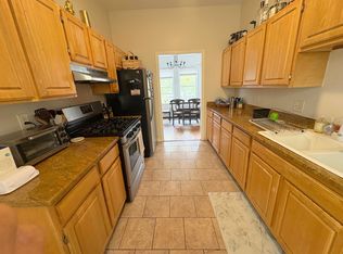 71 Cross St #1, Somerville, MA 02145