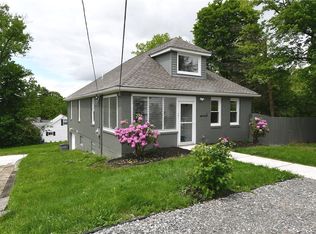 4 Brentwood Dr, Mc Kees Rocks, PA 15136