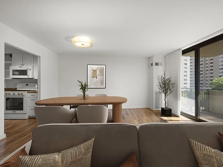 Dining - Virtually Staged