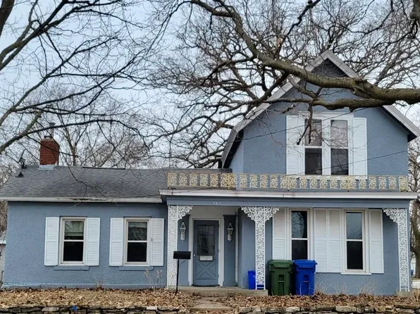 507 N Johnson St, Charles City, IA 50616