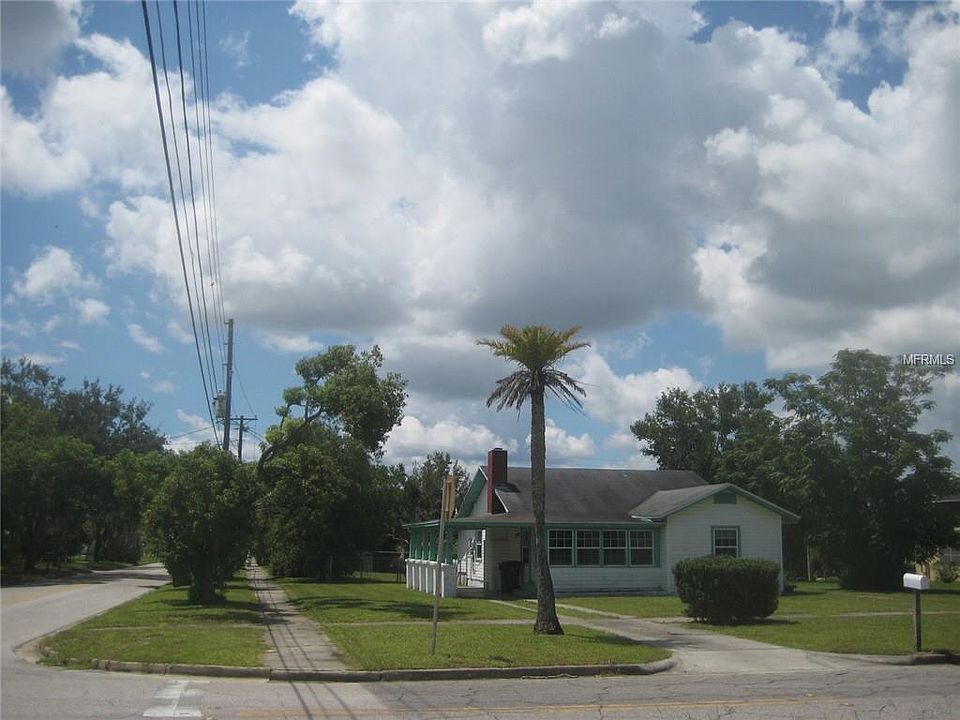 1st image of 144 E Johnson Ave
