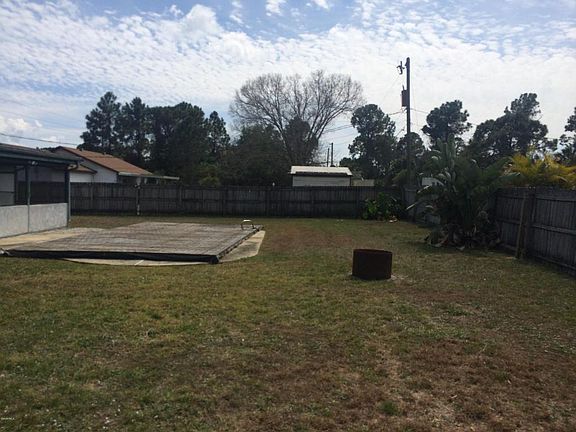 3rd image of 580 Eldron Blvd SE