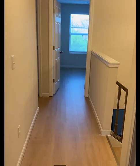 2102 Commons Cir — Photo 9