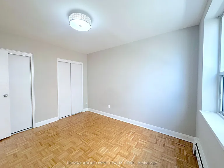 276 Saint Clair Ave W #104 — Photo 8