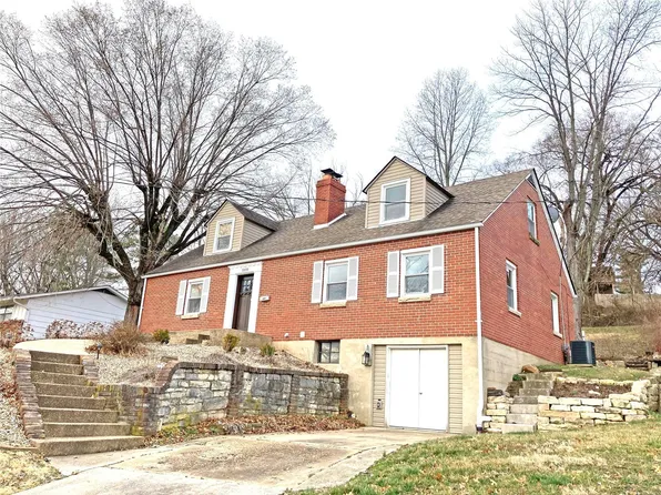 1018 Jefferson St, Hermann, MO 65041