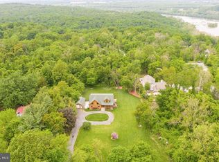 145 Scobies Sawmill Ln, Harpers Ferry, WV 25425