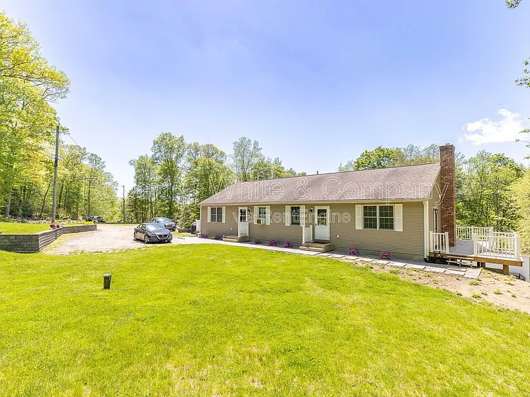 94 Quiet Woods Rd #A2 — Photo 2