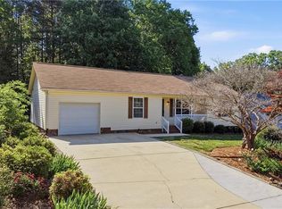 3604 Akers Ct, High Point, NC 27263
