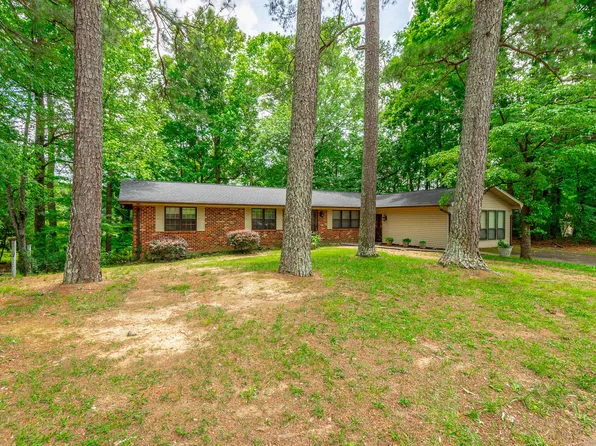 445 Mohawk Dr NW, Cleveland, TN 37312