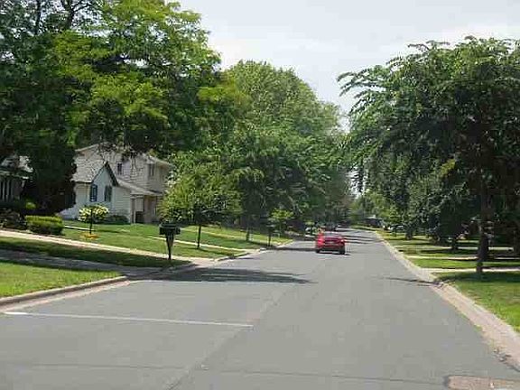 4th image of 6217 Oakwood Rd